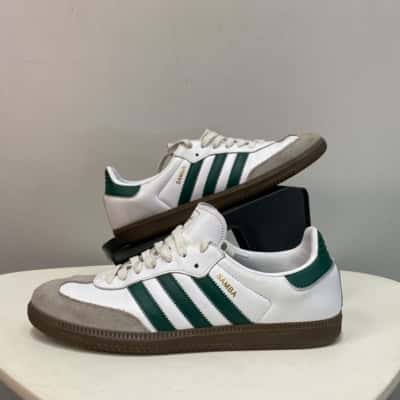 Adidas “Samba” Mens  Size 9 / 9.5 Sneakers / Trainers Green / White 