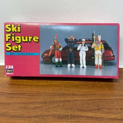 Vintage Hasegawa 1:24 scale Ski Figure Set 