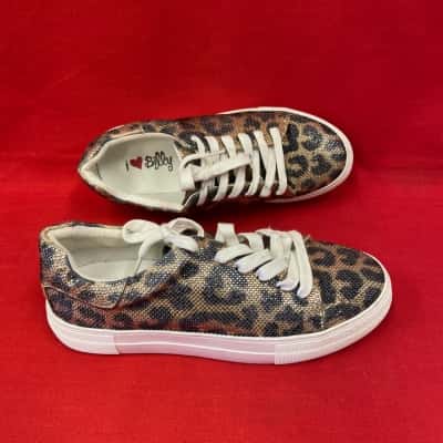 I Love Billy Womens  Size 9 Sneakers Animal print / Black  / Gold / White 