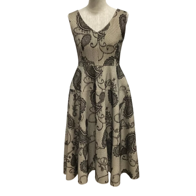  NEW - Fave Paddington  Size S Sleeveless Lace Dress  Black  / Nude 