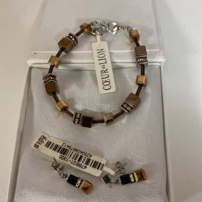 BNWT Coeur De Lion Bracelet / Earrings 