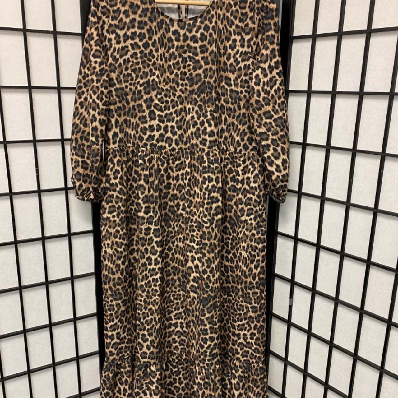 Lorraine Leopard print maxi dress 