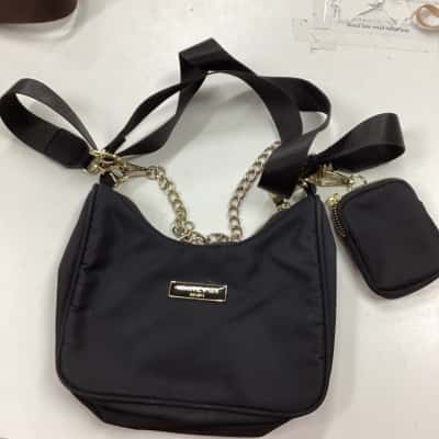 White Fox Womens Shoulder Bag Black  I
