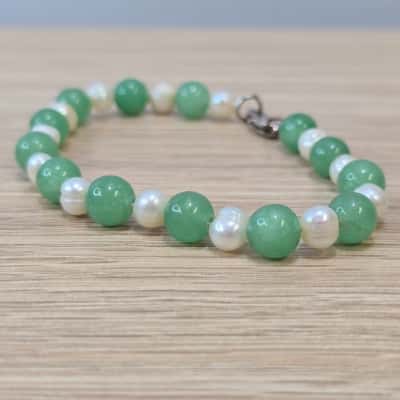 Green Aventurine & Freshwater Pearl Bracelet