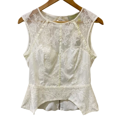 White Suede Size 10 Sleeveless Top White 