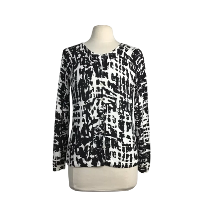 Jane Lamerton Petites Womens  Size 14 Black & White Knitted Cardigan 