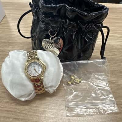 Guess Womens Watch Gold 