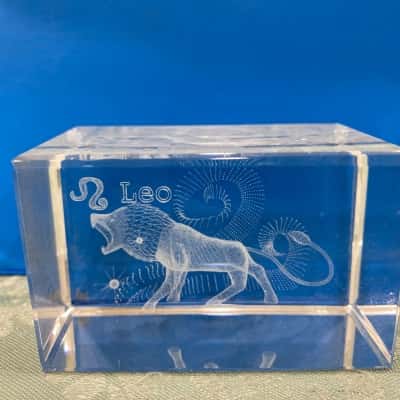 3D Laser-etched Crystal Block (Leo)