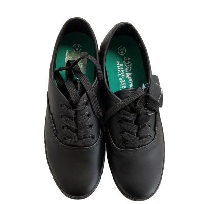 New Airwalk US size 6 Teenager Leather Uniform Lace Up Shoes