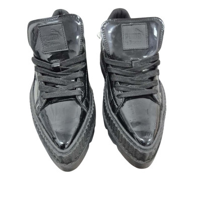 Puma Womens  Size 6.5 Black  