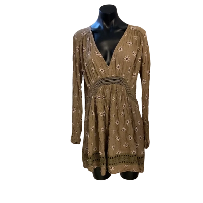 Tigerlily Womens  Size 12 Babydoll Dress Khaki / Pattern 