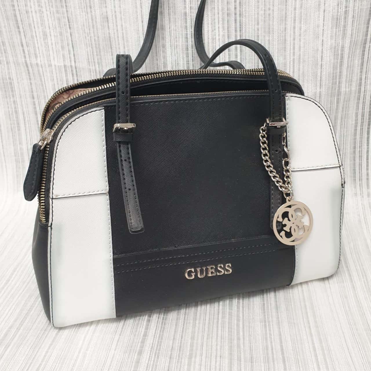 Guess Classy Elegant Black White Shoulder Crossbody Handbag With 