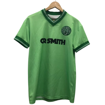 Celtic Football Club Mens  Size M Jersey Green 