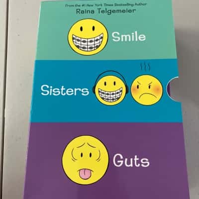 Smile-Sisters-Guts Raina Telgemeier 3 part box set