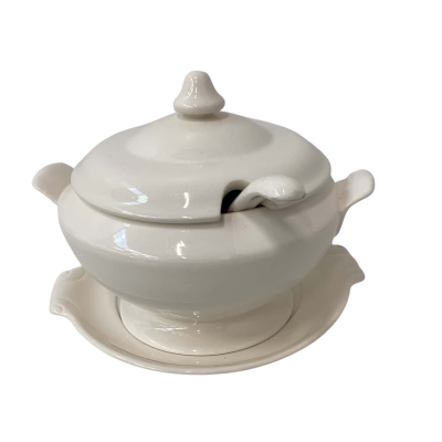 Cream soup tureen 
