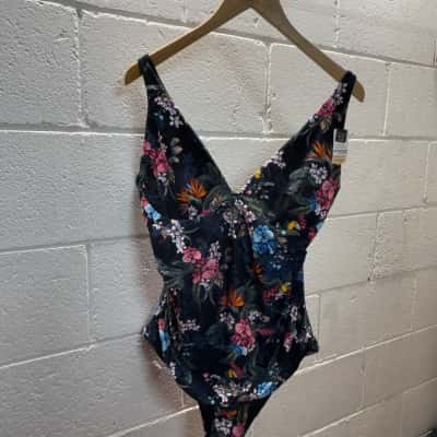 Sunseeker Womens  Size 18 DDE Onepiece Bathers Multicoloured 