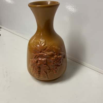 Vintage Diana Nefertiti decanter 