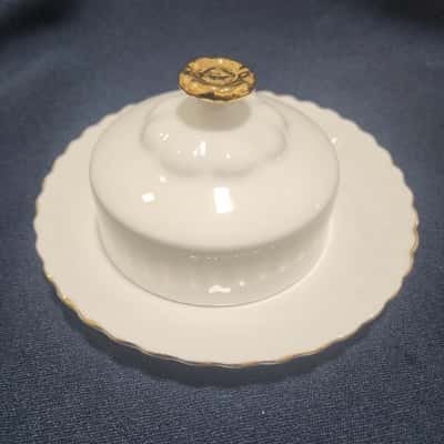 Royal Albert Val  D'or Gold Rim Butter Dish Round