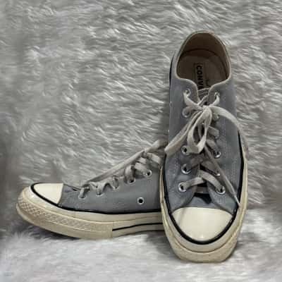 Converse Mens Size  7 Sneakers Blue/grey