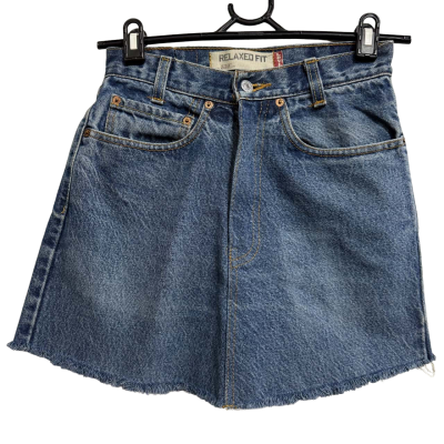 Levis Womens  Size 24 Skirt