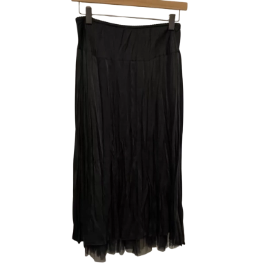 Black Friday Womens  Size 12 High Waist Skirt Black  