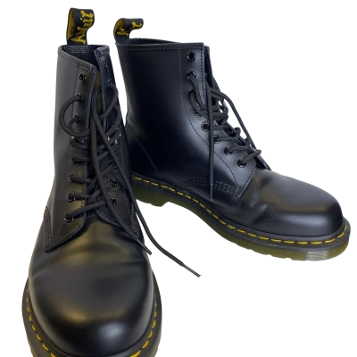 Dr Martens AirWair Mens  Size 9 Boots Black  