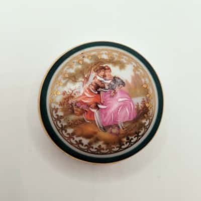 Monarch Porcelaine d'Art - Limoges. France. Trinket Box with a Victorian Scene. 5 cm. Diameter.