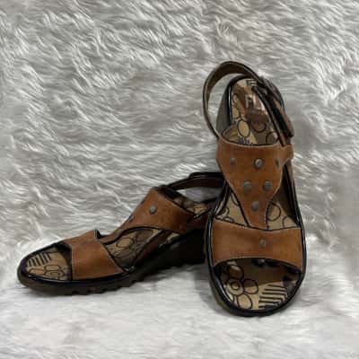 Fly London Womens  Size 37 Sandals Brown 