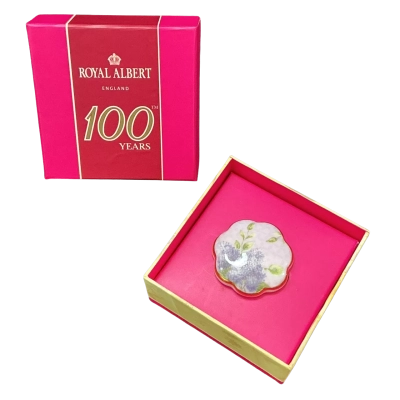 Royal Albert 100 years commemorative Brooch Gold / Green / Purple 
