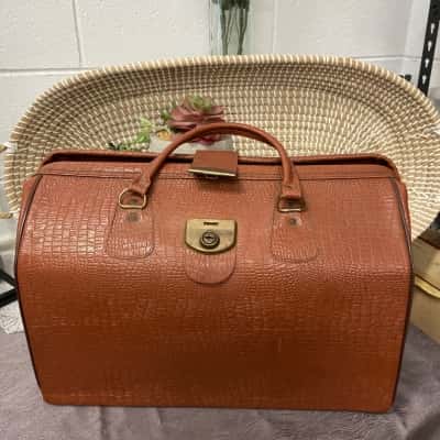 Vintage Cheney England “Big Antler” Leather Bag