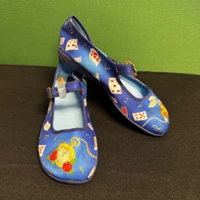 Hot Chocolate Design Rabbits Hole Flats Women Size 38