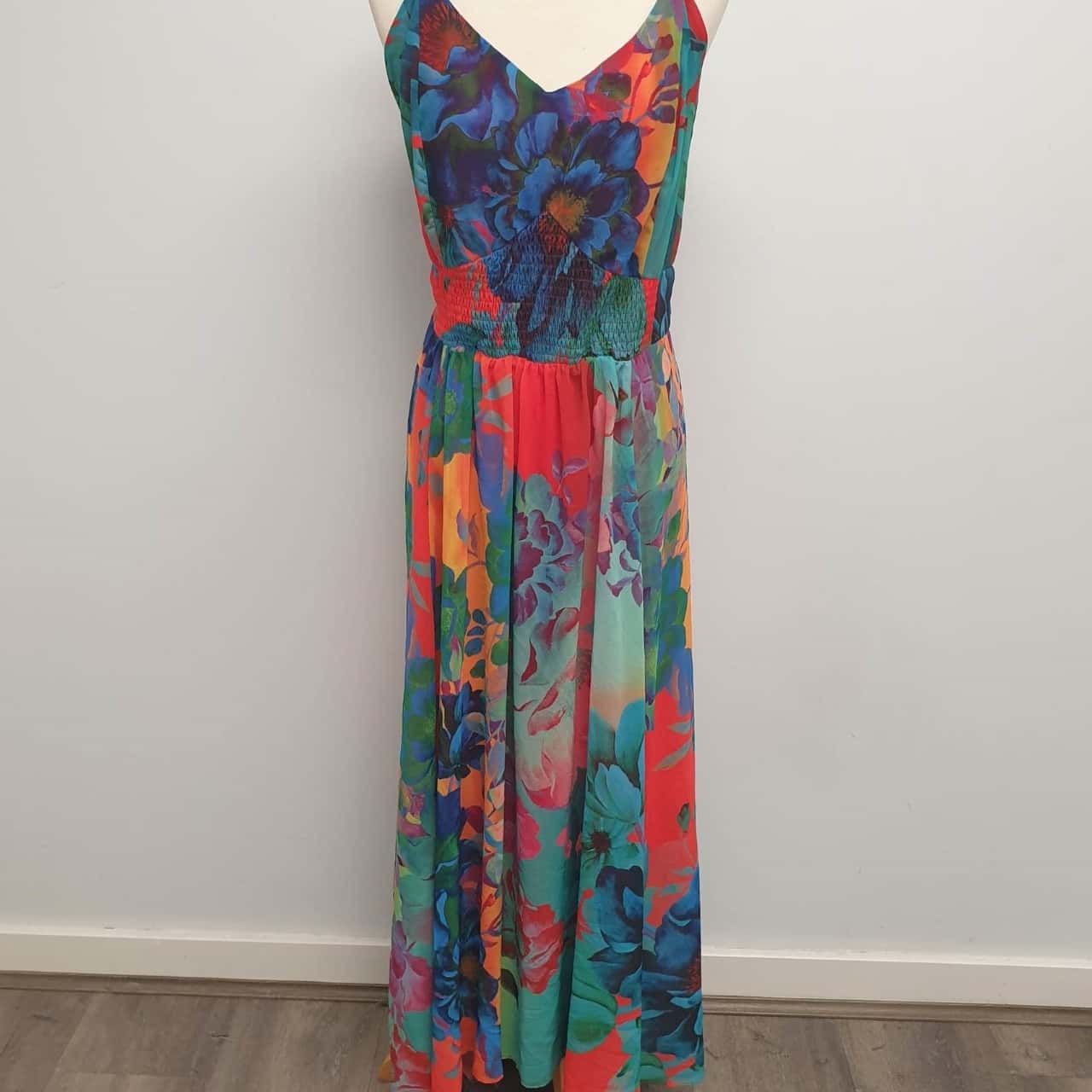 City Chic Absolutely Gorgeous Bright Multicoloured Floral Elegant Summer Maxi Dress With Shirred Elastic Waistline Feature Size L - RRP $139.00 (s) City Chic Absolutely Gorgeous Bright Multicoloured Floral Elegant Summer Maxi Dress With Shirred Elastic Waistline Feature Size L - RRP $139.00 (s)
