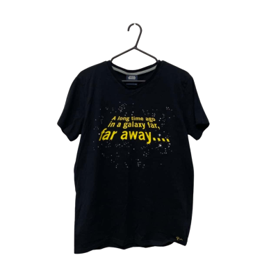 Peter Alexander star wars  Size L Black  / Yellow t shirt 