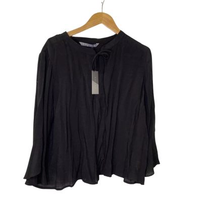 Katies Womens  Size 18 Open Jacket Black  
