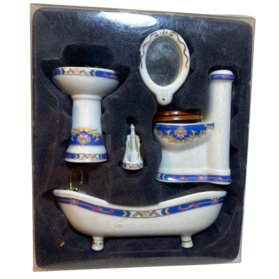 Bathroom Set – with Blue Trim piece Set