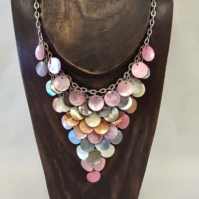 Womens Necklace Multicoloured Shell Disc V Shape Necklace