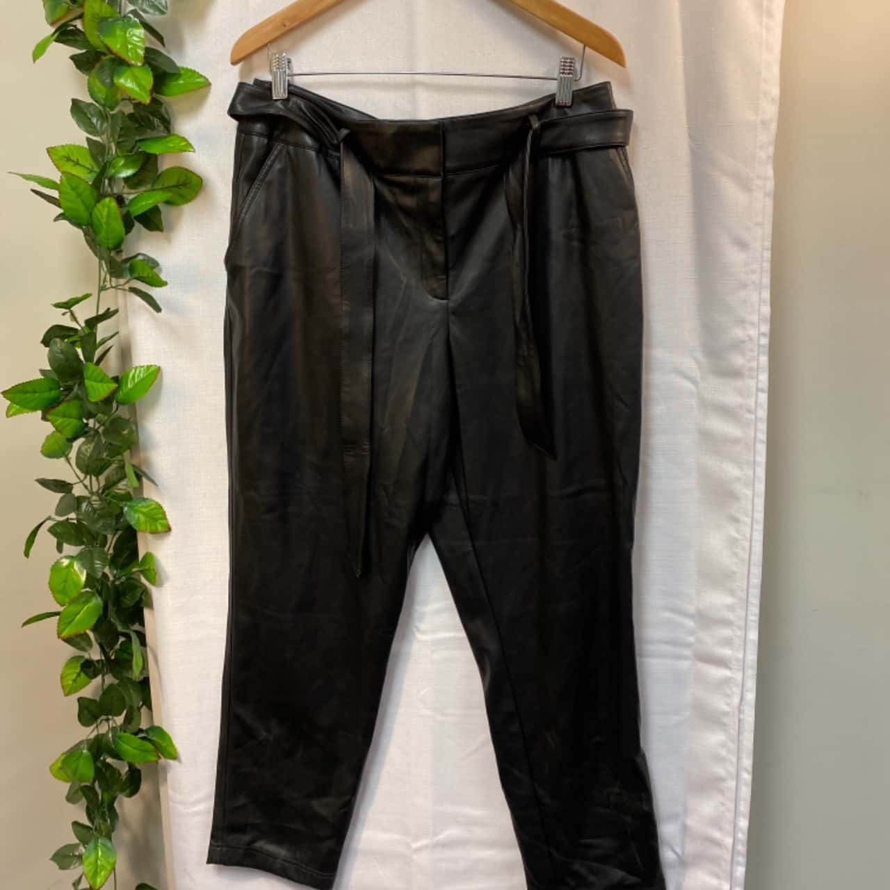 BNWT Portmans Black Pants Size 16