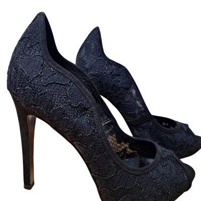 Nine West Black Lace Peep Toe Heels - size 8.5