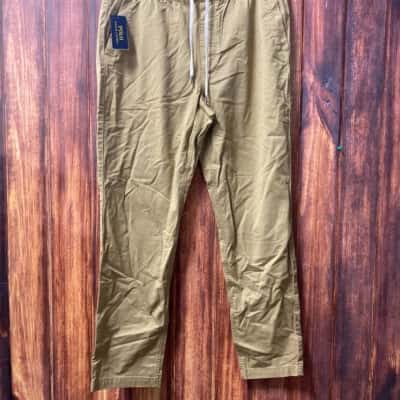 Polo Ralph Lauren  Size M Chinos Beige  new 