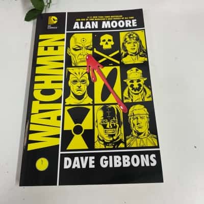 DC Watchmen Paperback book