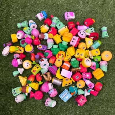 Shopkins x 100 Pieces (Mix lot)