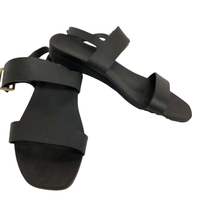 Bared  Womens Chunky Sandal Black  