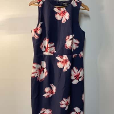 Womens  Size 12 Cocktail Dress Black  / Red / White 