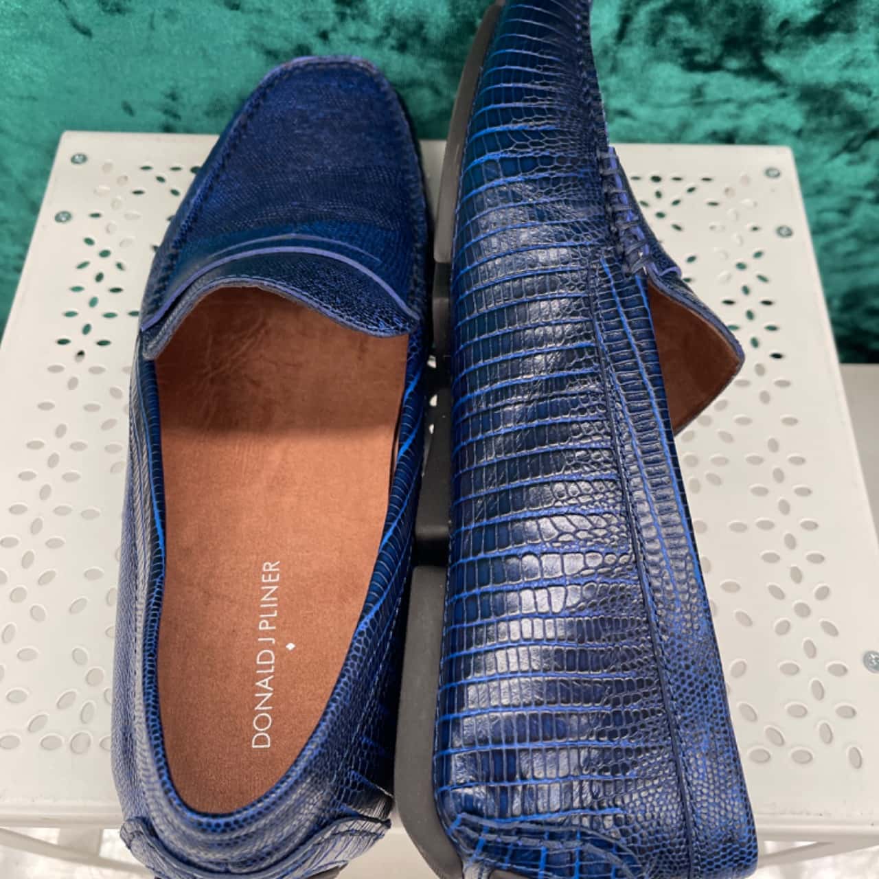 Donald J Pliner Mens Blue Loafers NEW (s)