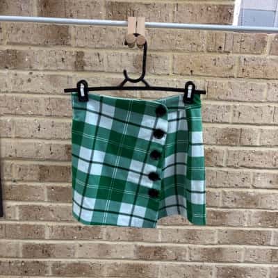 Stradivarius Womens green patterned skort Size 36 