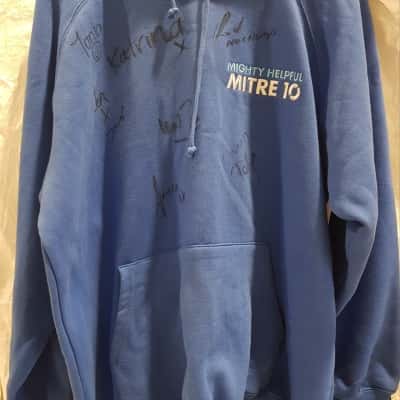 The Block season 4 contestants signed Mitre 10 Hoodie