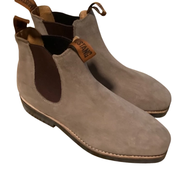 Mustang men’s boots  Size 10 Beige 