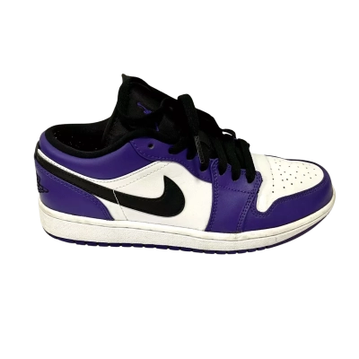 Nike Womens  Size 40 Sneakers Purple / White 