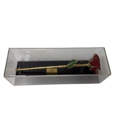 Liquid luxury boxed gold plated rose 