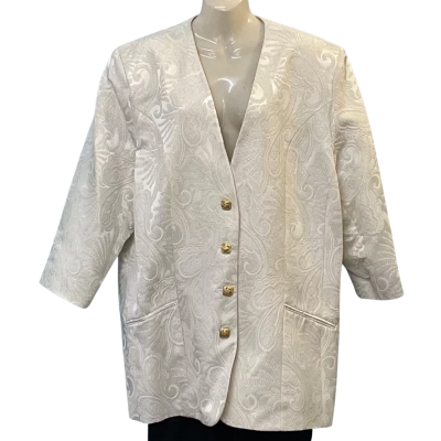 Maggie  Womens  Size 24 Blazer White 